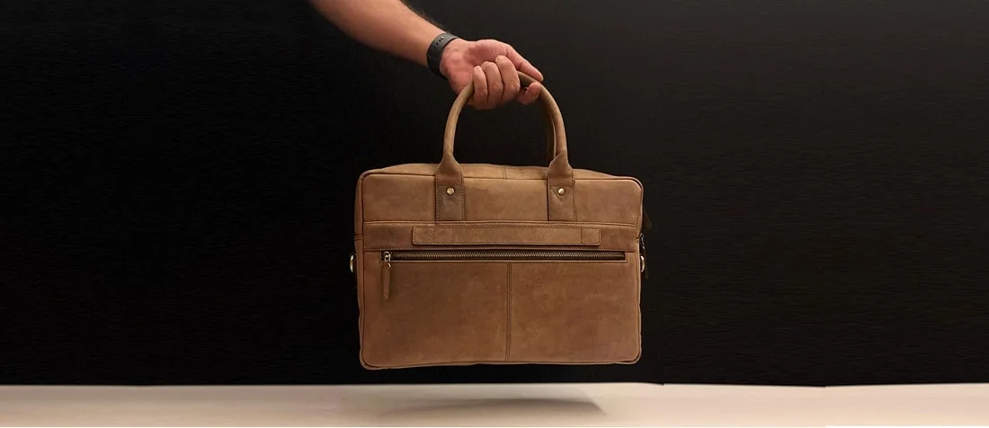 laptop bag manufacturer